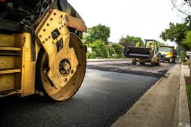 Boulder Hill, IL Driveway Paving Services Company